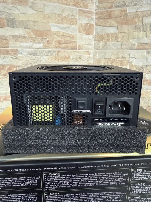 Захранване Seasonic Focus GX-750 750W 80 PLUS Gold PSU