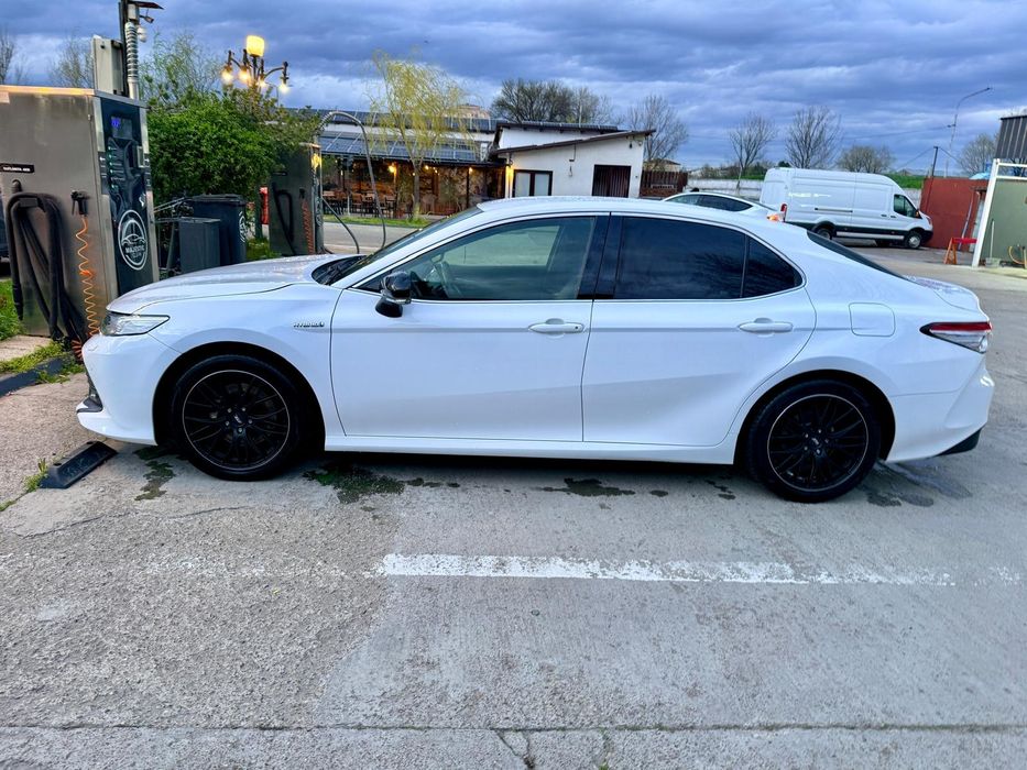 TOYOTA Camry 2019 — imagine 3