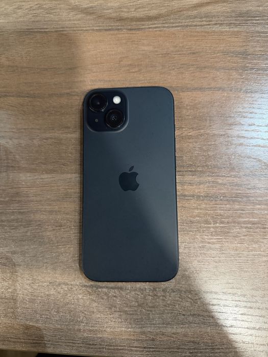 Продам Айфон 15 128 гб 89%