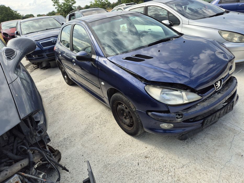 Пежо 206, 1.4, бензин на части. Pejo 206.