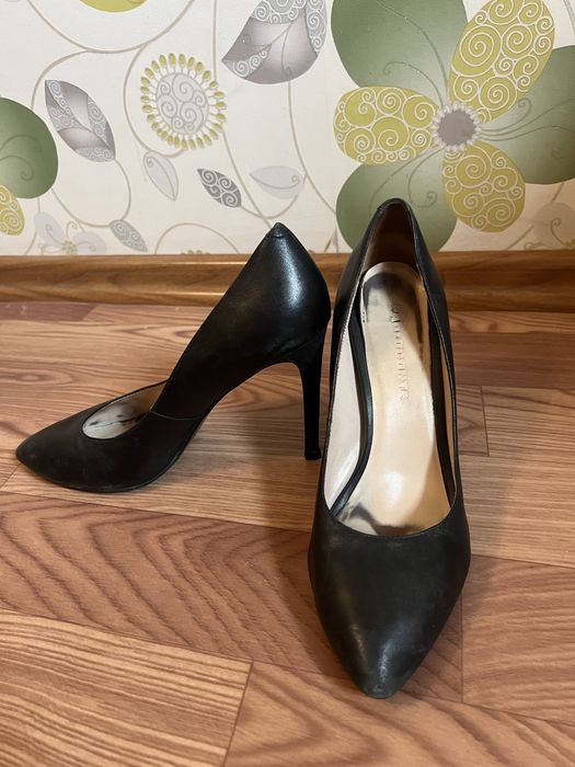 Черные лодочки от Poletto