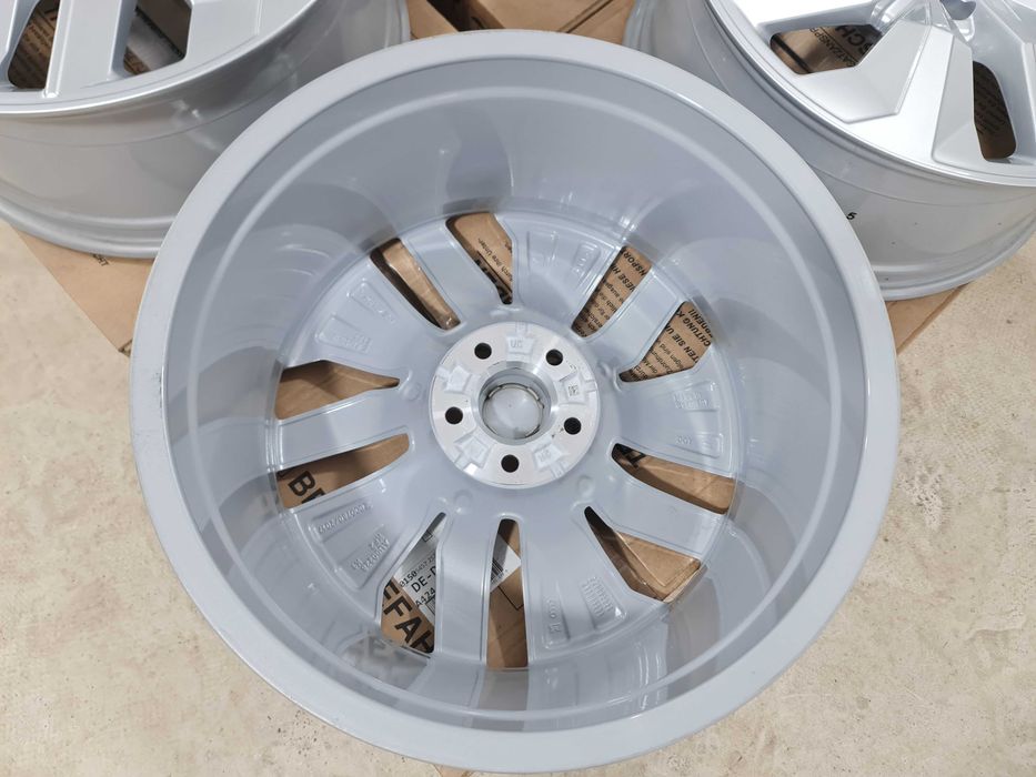 Jante R20 OEM noi pt Audi Q8 E-tron A6 Q3 Q5 Q6 Q7 A5 A7 5x112 66.6 9J et20 si senzori presiune roti