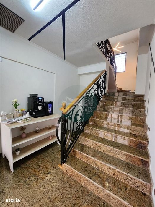 Pensiune 8 camere un apartament parcare zona Lazaret