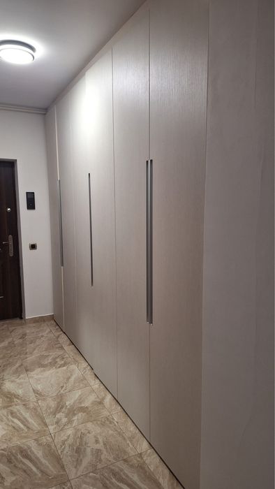 Vand apartament 3 camere