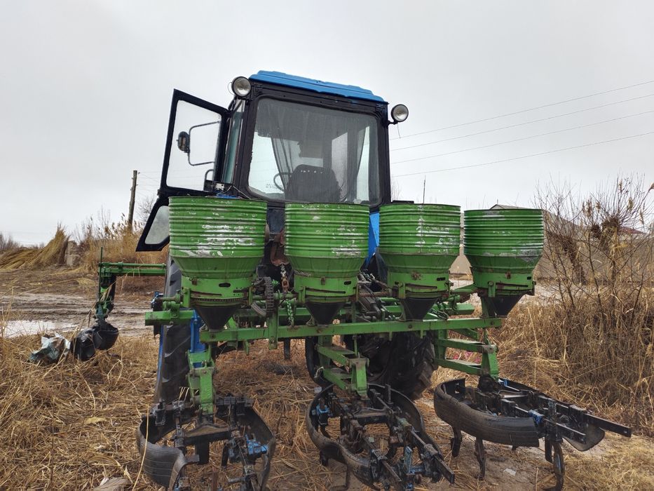 Belarus Mtz 80 kultivatsiya bilan