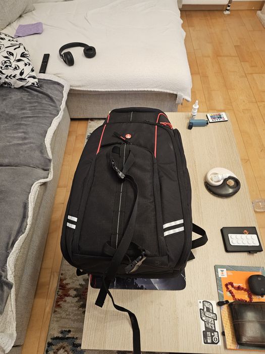 Vând rucsac Manfrotto