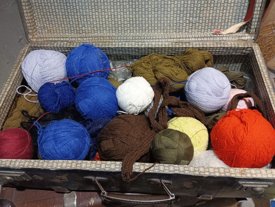 Стари жакардови куфари 1957г.