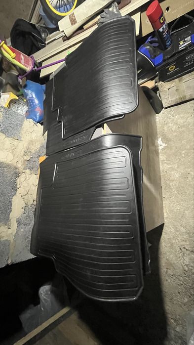 Продаю полики камри 50-55