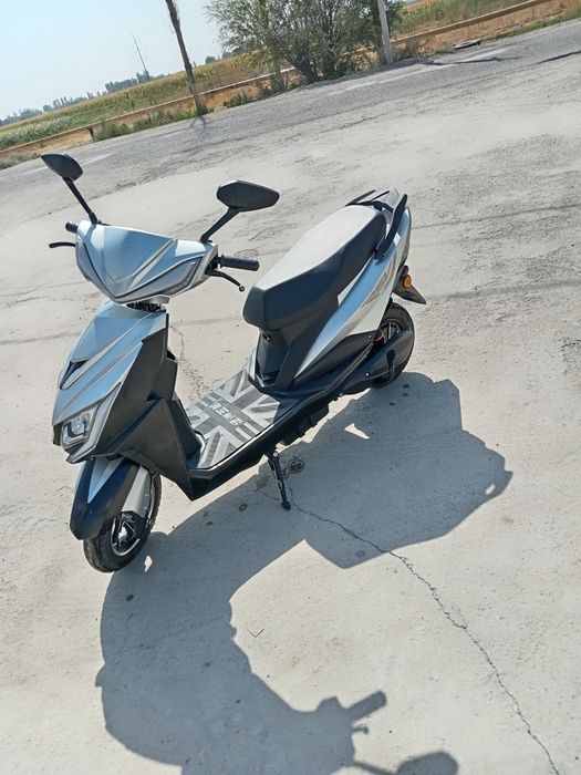 Продаю электро Скутер в хорошем состоянии