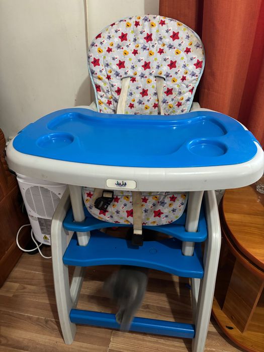 Scaun / masă bebe