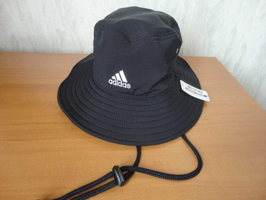 Adidas Aeroready/нова шапка