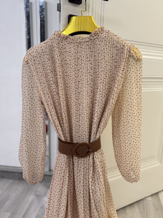 Срочно продаю платье