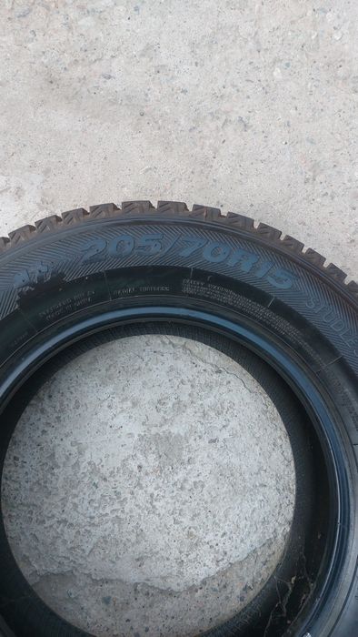 Продам комплект автошин.