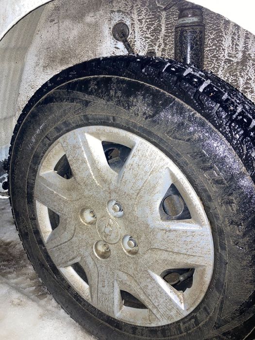 Резина Р14 в хорошом сос