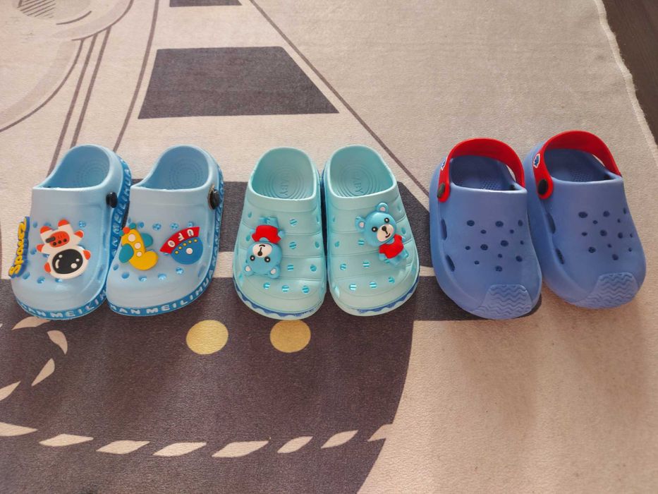 Детски кроксове /чехли, сандали, пантофи и др../