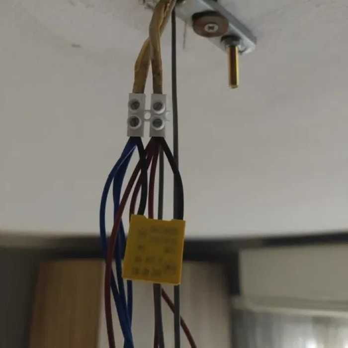 WiFi сензорен ключ за осветление + RF контрол