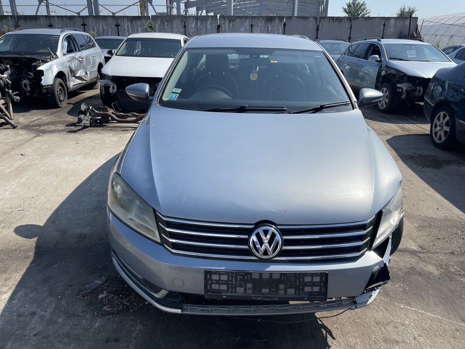 Dezmembrez vw passat b7 1.6 d