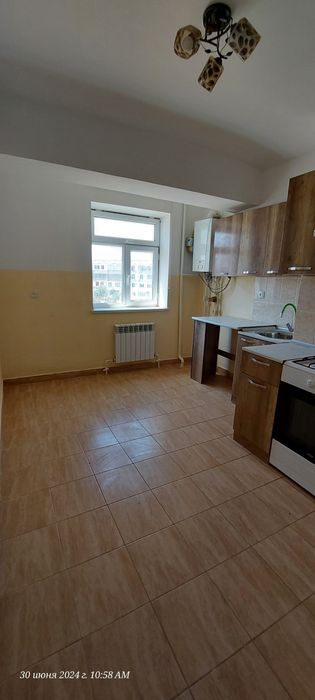 Сотилади! 14- мкр, 5-уйда 2 хонали квартира сотилади