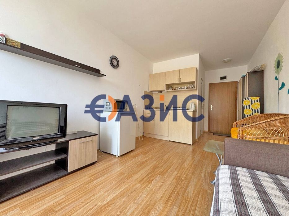 Продава се Едностаен апартамент в к.к. Слънчев бряг - 33 кв.м за 1394 €/кв.м - Снимка #2
