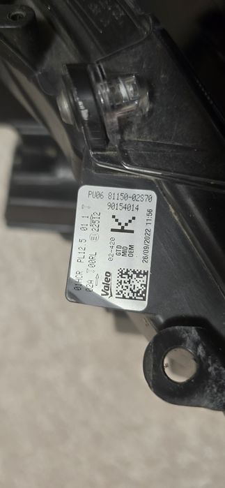 Ляв лед фар за тойота корола