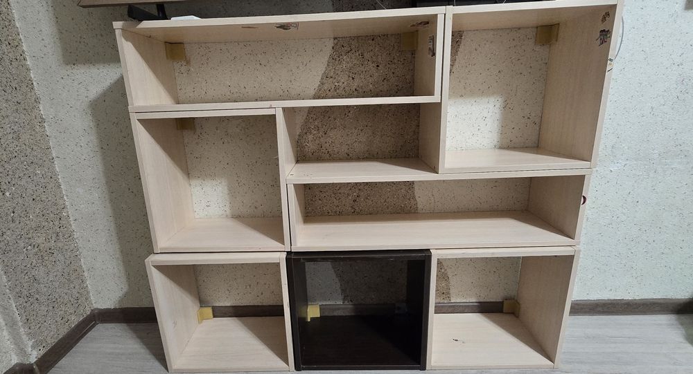 Полка для игрушек, стеллаж