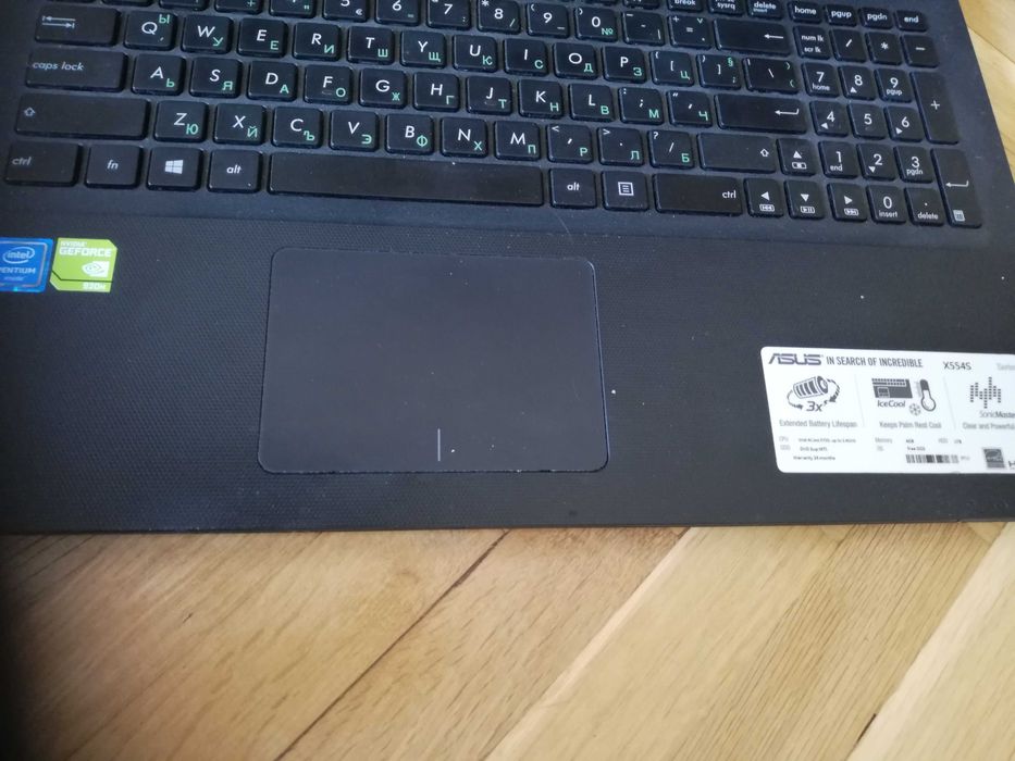 Лаптоп Asus X555SJ