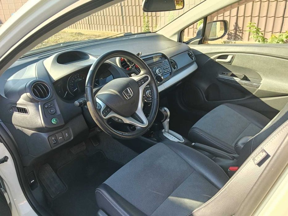 HONDA Insight 2012 — imagine 2
