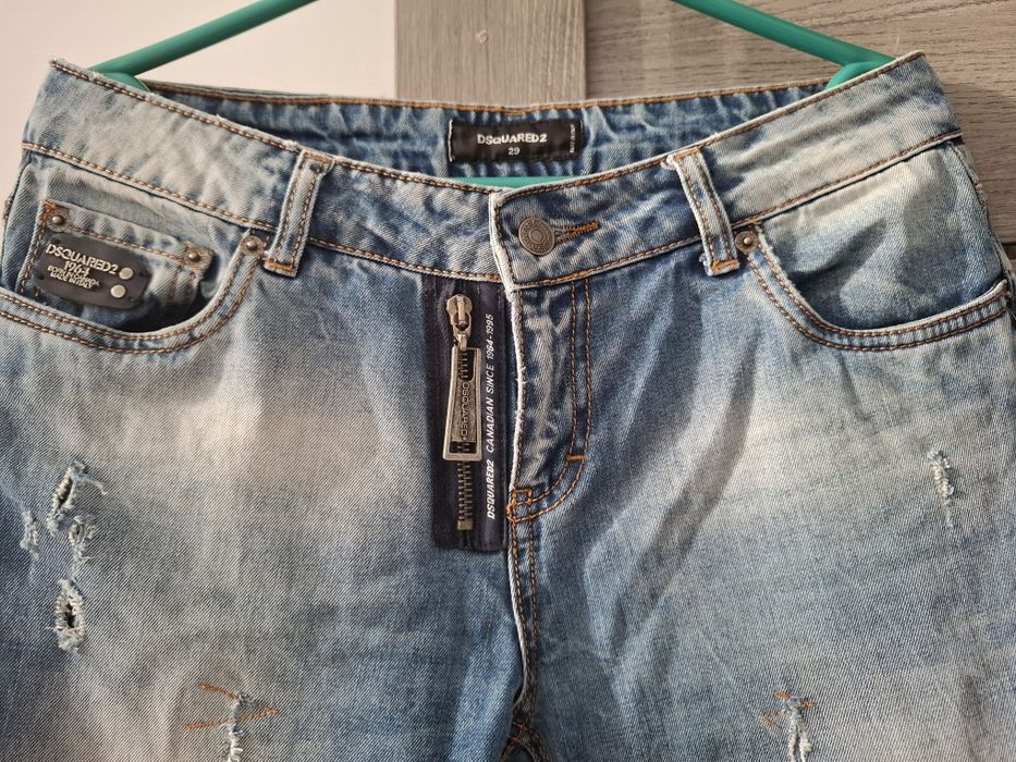 Джинсы Италия DSQUARED2