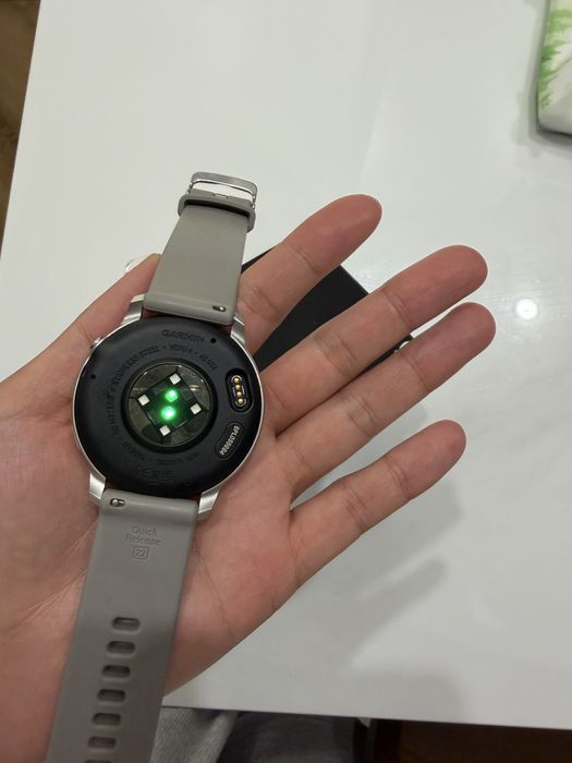 Часы Garmin  Venu