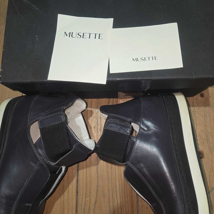 Ghete piele naturala Musette