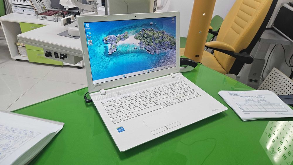 Laptop-uri vechi Acer/Toshiba