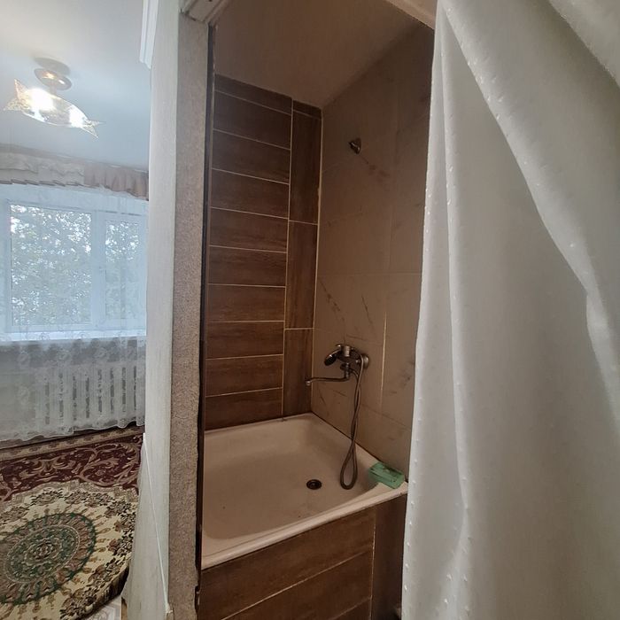 Сдам комнату в общежитии на длительный срок