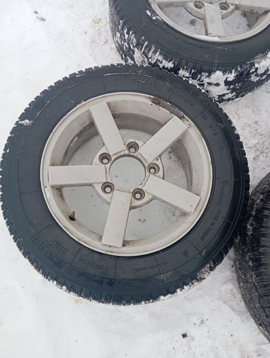 Диски на ниву с резинай