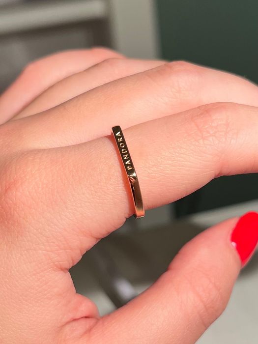 Inel Pandora placat cu aur 18K, NOU, în ambalaj original