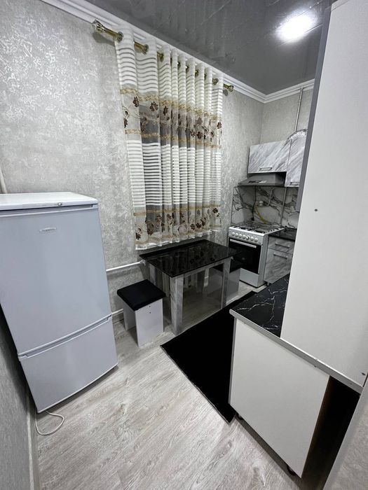 Сдается 1 комнатная квартира
С обстановкой ЛЮКС 
В горде Алмалыке