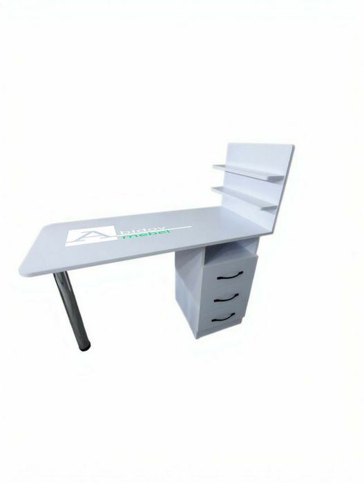 Стол для маникюрного салона — качество и функциональность в одном!