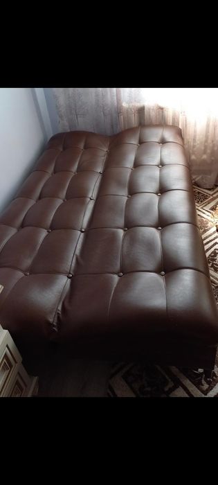 Кожа диван сатылады