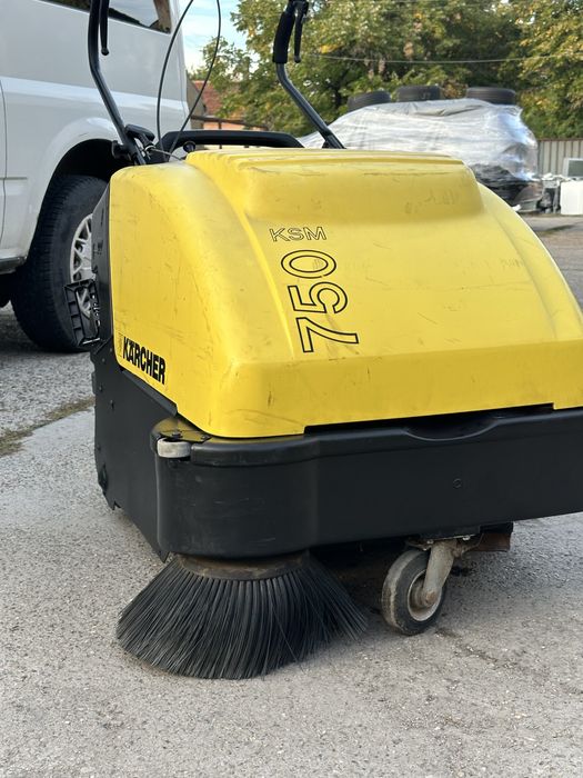 Бензинова метачна машина Karcher Ksm 750