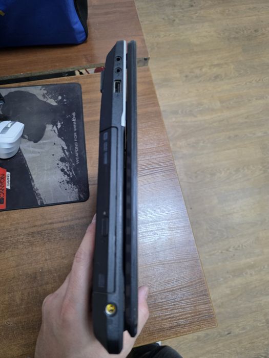 PackardBell ноутбук 17.3