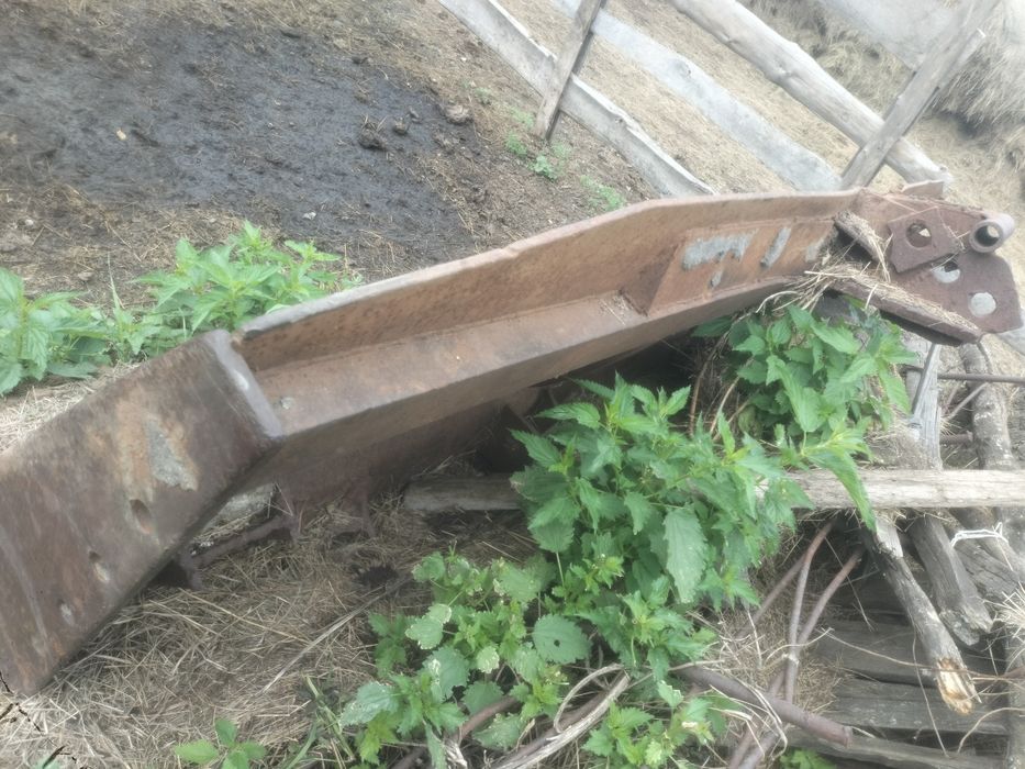 Продам отвал на К-700
