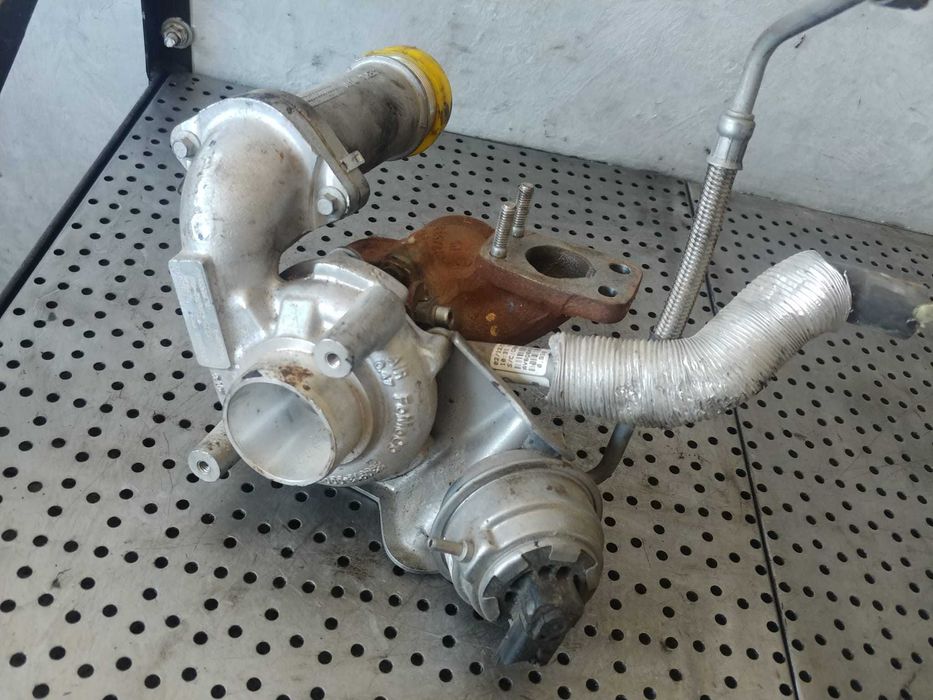turbina 1.5 tdci ford figo fiesta kuga e4bq-6k682-ab  833852-1