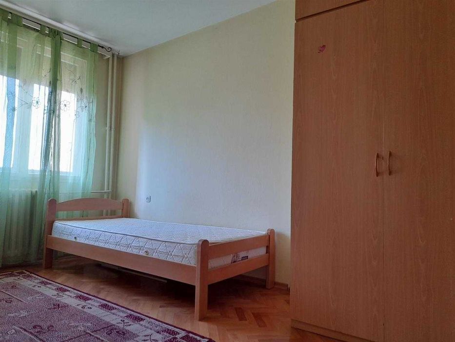 Дава се под наем Тристаен апартамент в Пловдив, Център - 78 кв.м за 239.7 € - Снимка #3