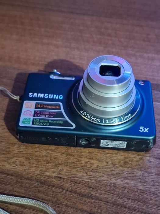 Aparat foto Samsung ST65•imprimă data si ora