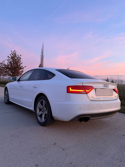 Audi A5 Vând Audi A5 Sportback Alb - Automat, S-Line