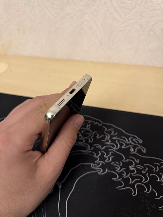 Samsung S23+  512гб