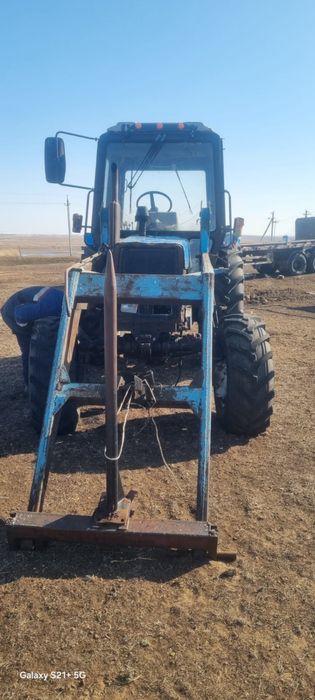 Продается трактор колесный