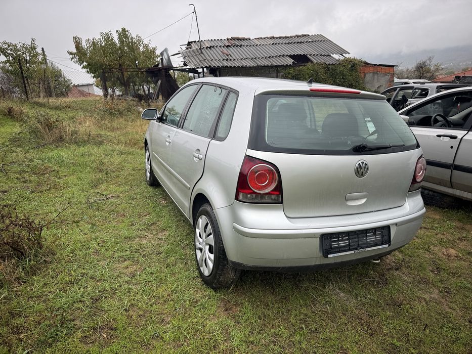 VW Polo 9N 1.4 86 коня на части