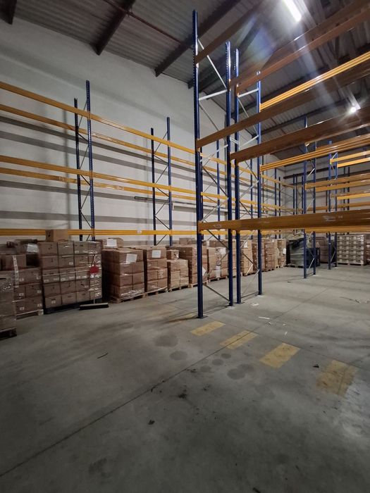 Rafturi metalice industriale