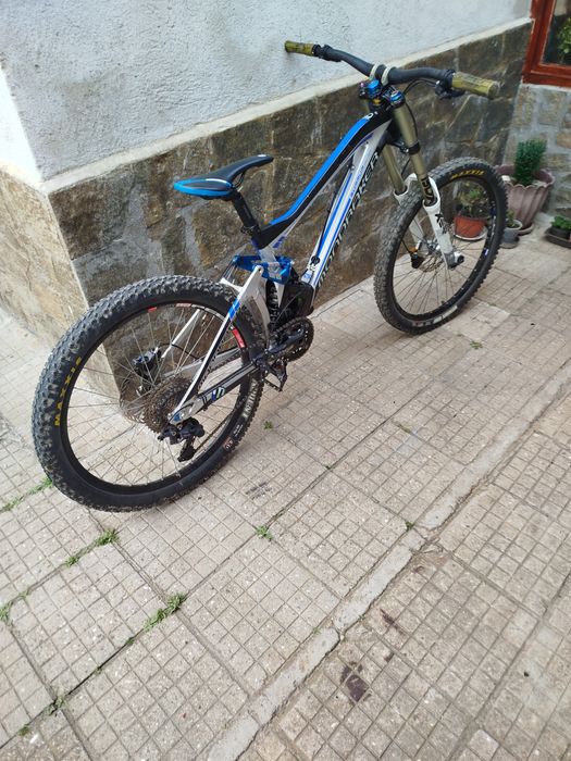 Продавам велосипед mondraker