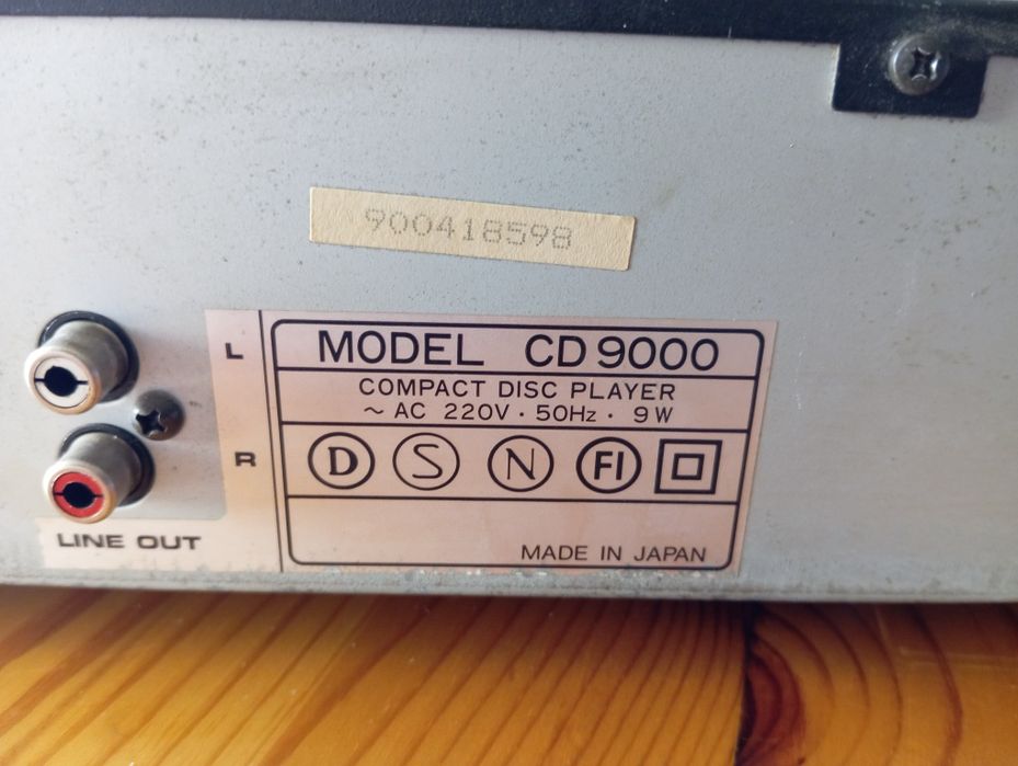 Рядък колекционерски плейър RFT CD9000
